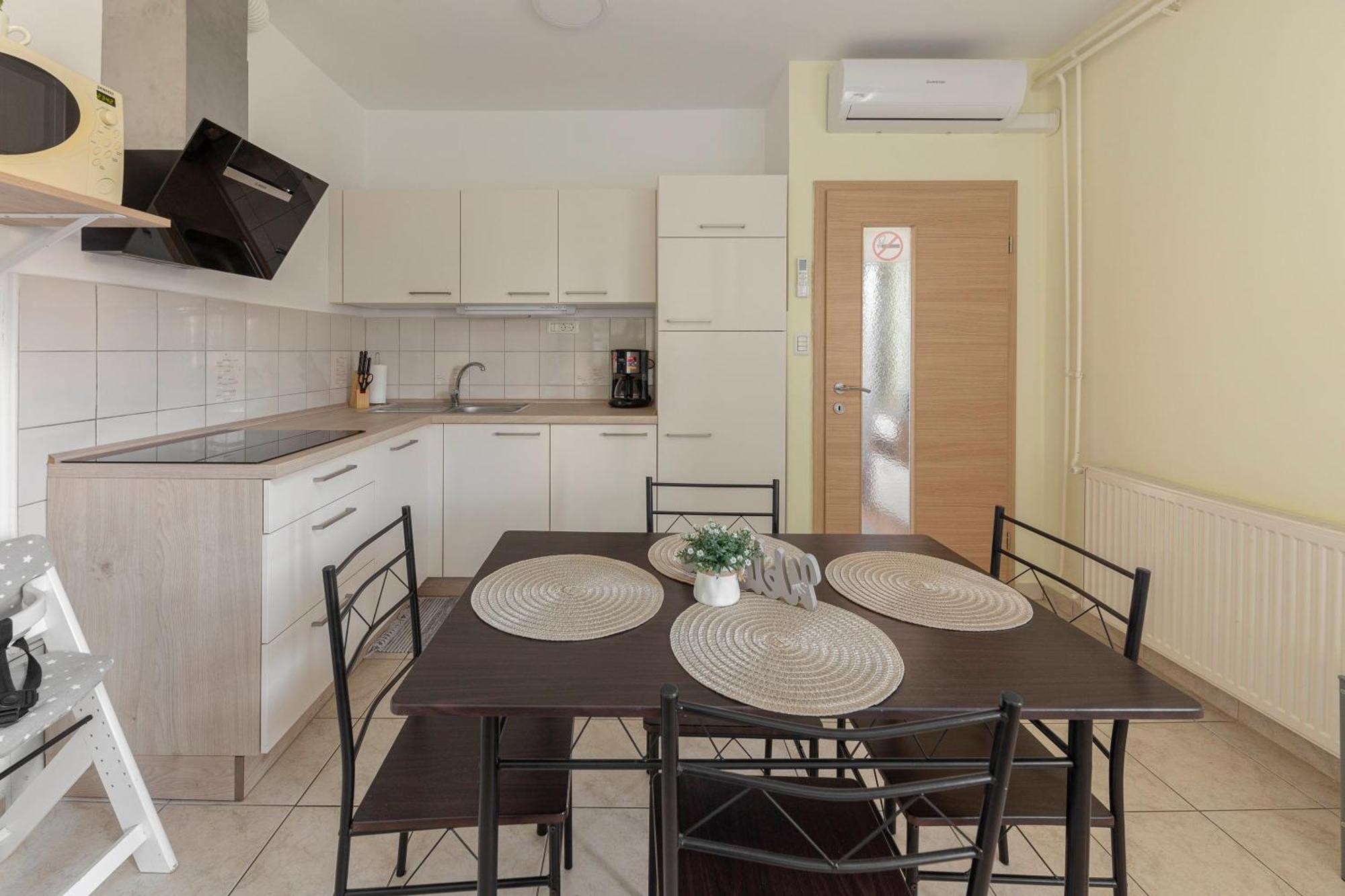 Apartma Vesna Koper Exterior photo